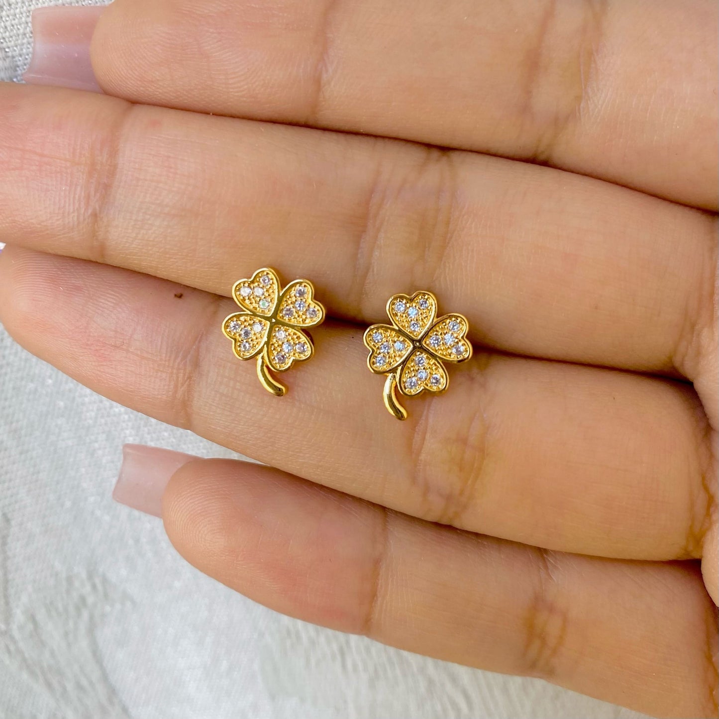 Aretes Con Circones Mini Trebol