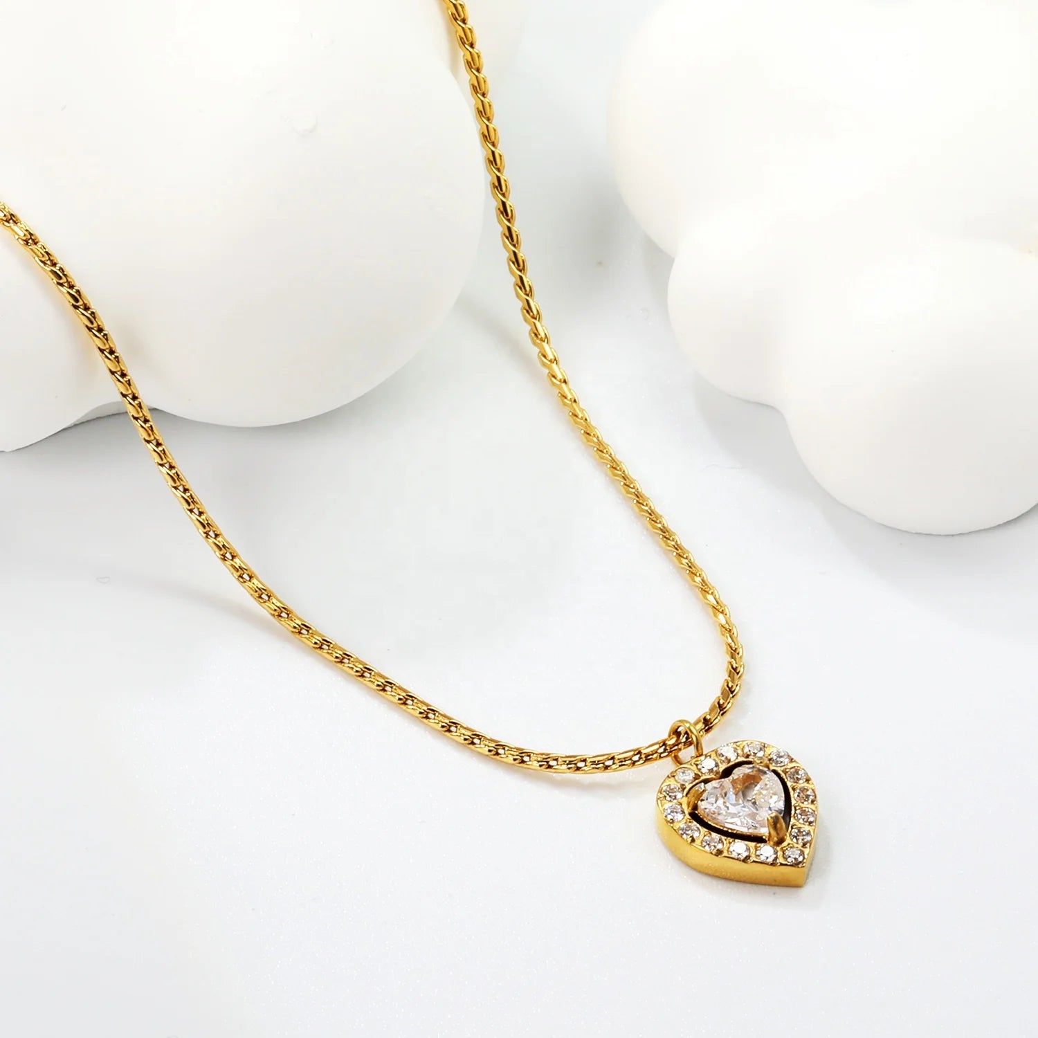 Collar Cordón Corazón Circones Waterproof - Joya en acero inoxidable enchapado en oro 18k - D'Merys