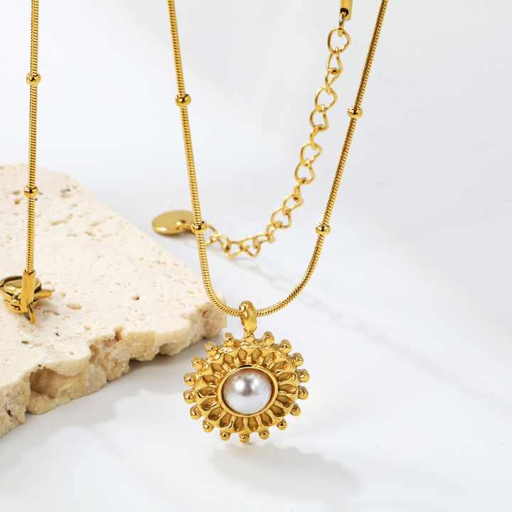 Collar Girasol Waterproof - Joya en acero inoxidable enchapado en oro 18k - D'Merys