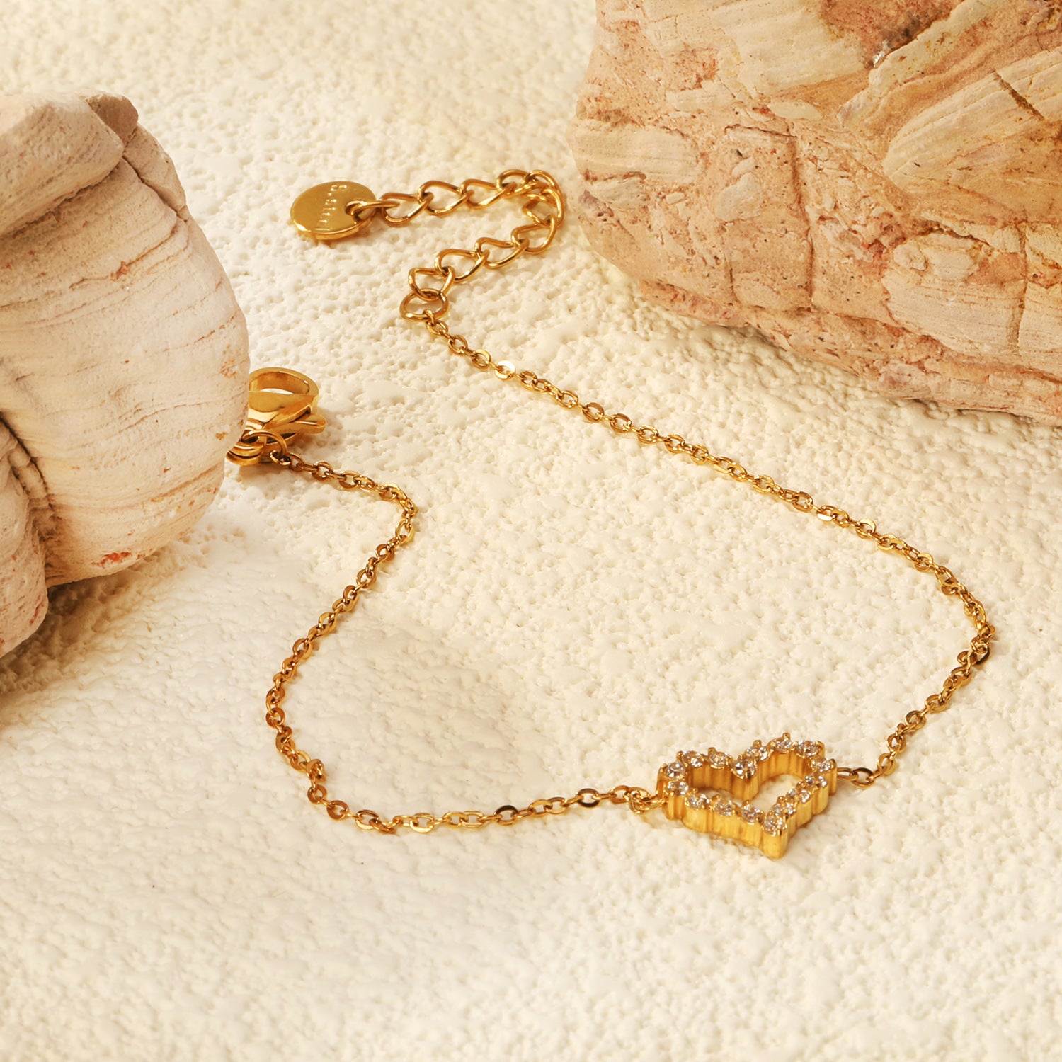 Pulsera Afrodita Heart Waterproof - Joya en acero inoxidable enchapado en oro 18k - D'Merys