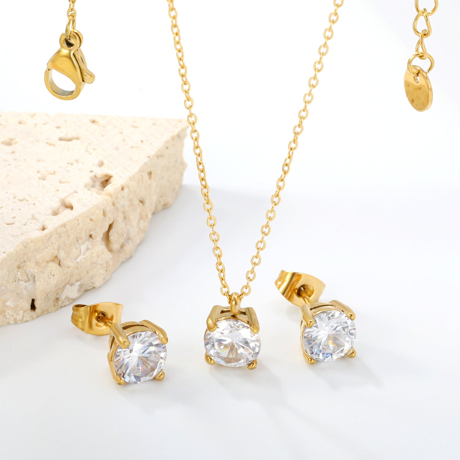 Set_Collar_Con_Aretes_Gold_Waterproof_2.jpg